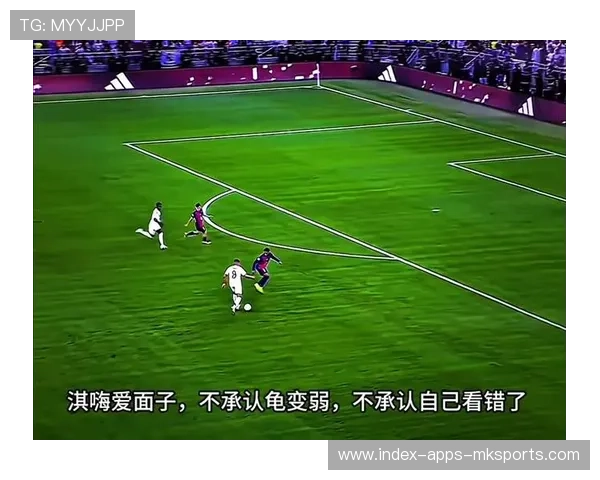 姆巴佩禁区前沿连续两脚配合令人叫绝